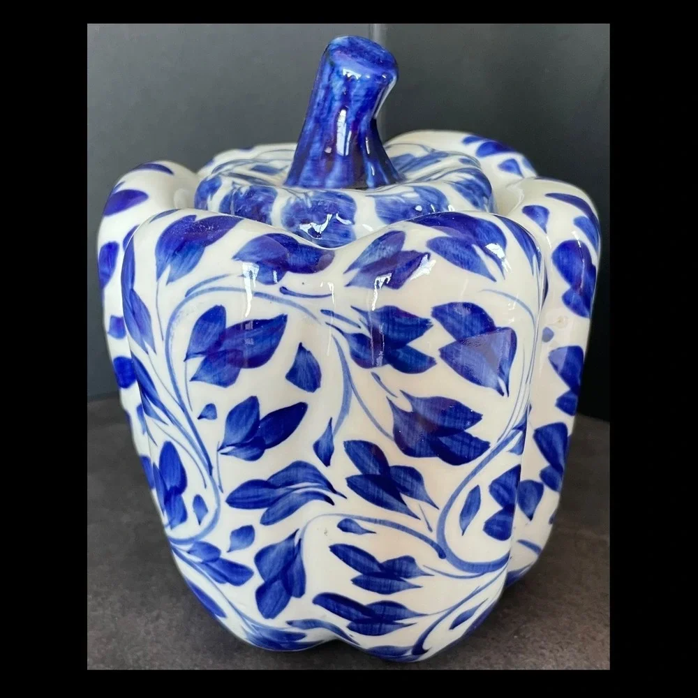 Handcrafted Blue and White Ceramic‎ Bell Pepper Lidded Canister Thailand Floral